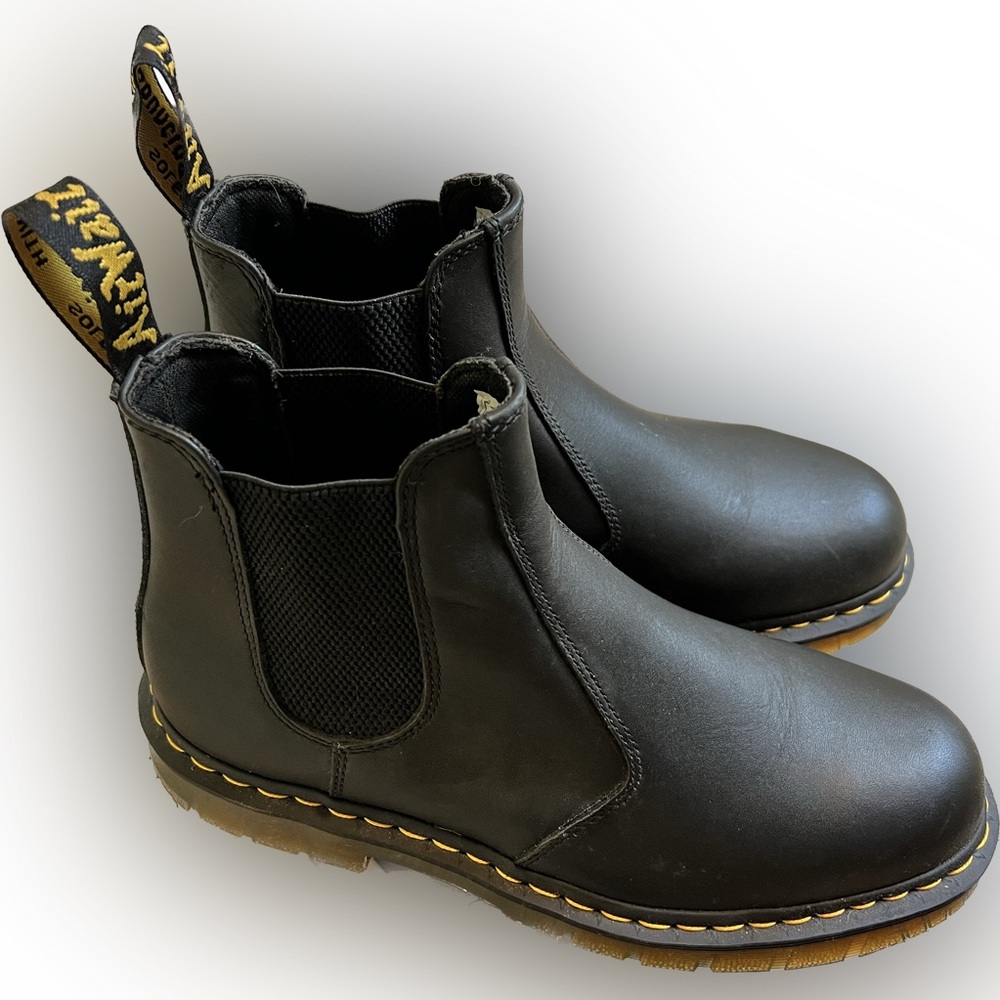 Men's Dr Martin boots. Size 11